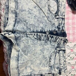 Forever 21 Light Wash Denim Shorts